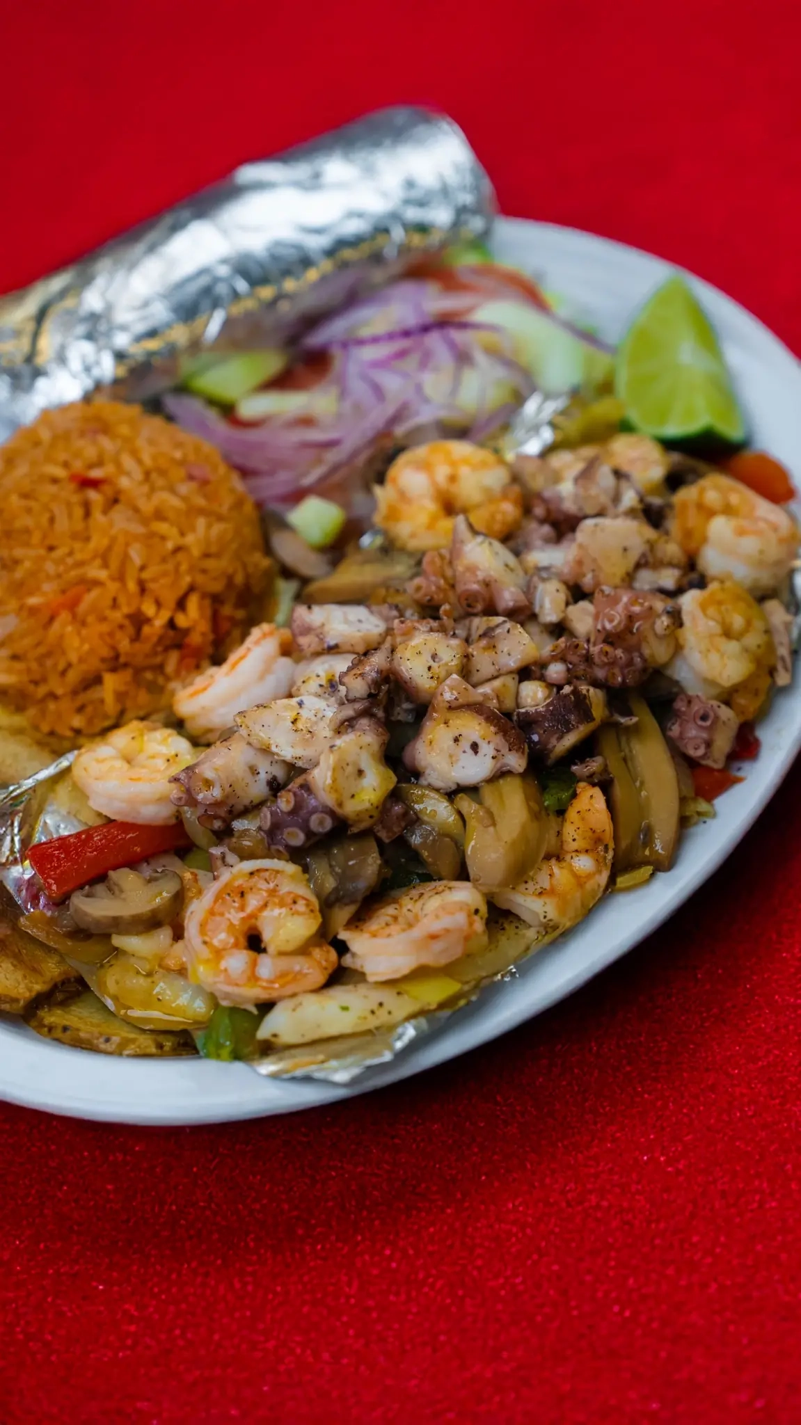 Mariscos El Viejón — MEV Platillo 5 No logo